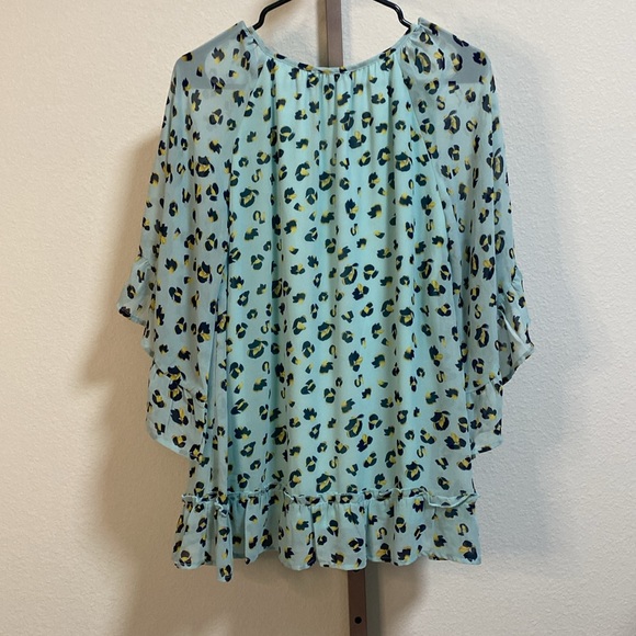 JODIFL Ligh Blue Animal Print Blouse with Wide Bell Statement Sleeves - Picture 8 of 8